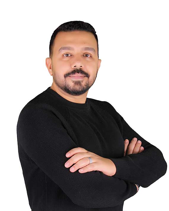 عمر محمود